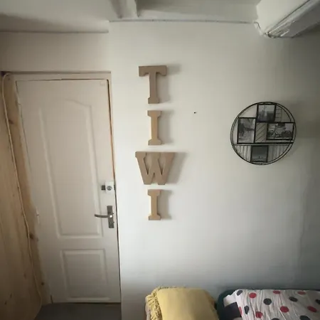 Le Ti Wi En Plein Coeur Du Vieux Bassin Apartment *