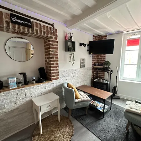 Le Ti Wi En Plein Coeur Du Vieux Bassin Apartment Honfleur
